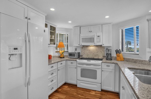 Wrightsville Beach House | Beautiful ocean front townhome in the heart of WB!