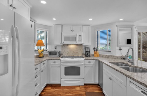 Wrightsville Beach House | Beautiful ocean front townhome in the heart of WB!