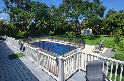Roseland House | Beautiful tranquility, 1 block from the Indian River with heated pool