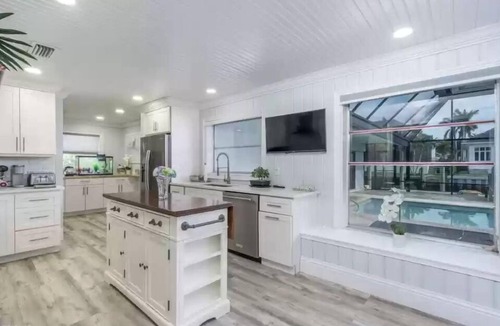 Royal Harbor House | Beautiful Waterfront Royal Harbor Home w/Boat Lift