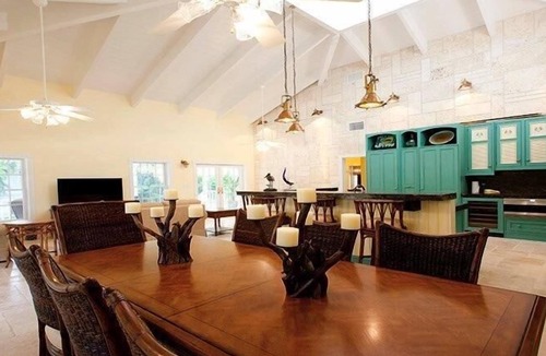 Islamorada Resort | Beautifully Renovated Home w/Custom Furnishings, Chef's Kitchen, & Veranda