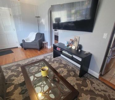 Eagle Crest House | Bed and Bath in St Petersburg Home