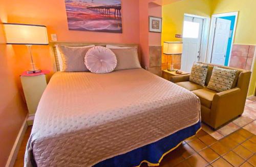 St. Pete Beach Apartment | Bella Sirena Inn