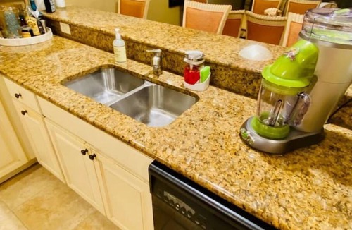 Redevelopment Area Condo | Bellasera Resort 2 Bd Luxury Condo with Pool, Jazz Club and Restaurant