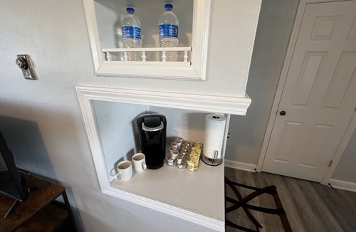 Bardstown Apartment | Belle Beam Room-easy walk to downtown & 10mins to distilleries
