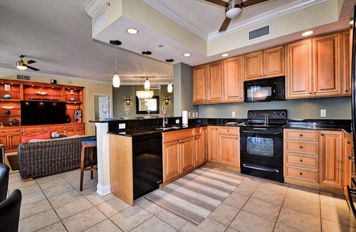 Clearwater Beach Condo | Belle Harbor 701W Luxury Condo with Panoramic Water View.