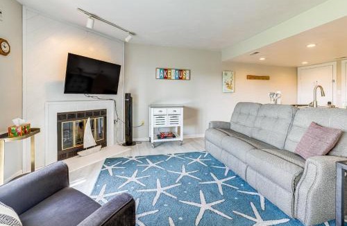 North Shore House | Bernard's Landing Condo - Includes Linens!