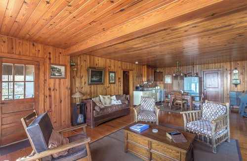 Alligator Point House | BEST DEAL on The BEACH - 3 bedrooms, 2 baths with screened porch
