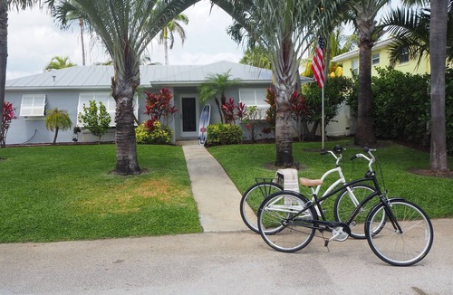 Palm Beach Shores House | Best Vacation Destination in Palm Beach Shores