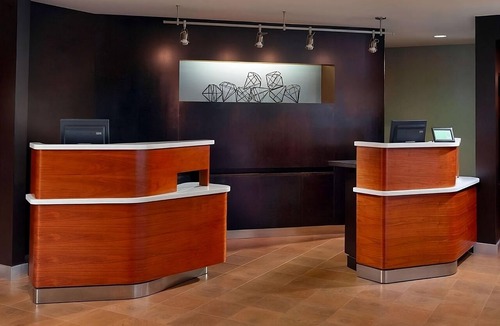 Cumberland Hotel | Better Choice for your Vacation! Indoor Pool, Pets Allowed