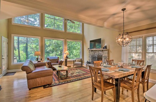 Big Canoe House | Big Canoe Retreat w/Deck & Golf Course Views