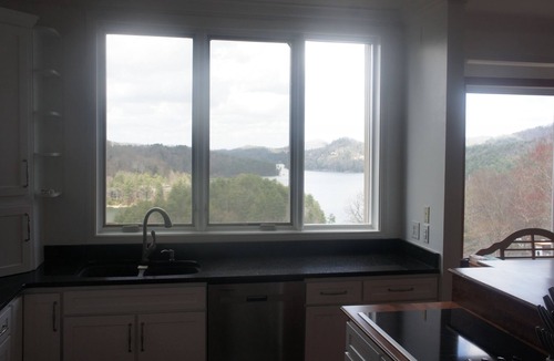 Glenville House | BIG LAKE GLEVILLE & MOUNTAIN VIEWS SPACIOUS HOME CLOSE TO TOWN