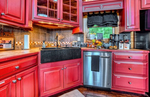 Morganton House | BigFoot Lodge Amazing Long Range Views Hot Tub Fire Pit Near Blue Ridge