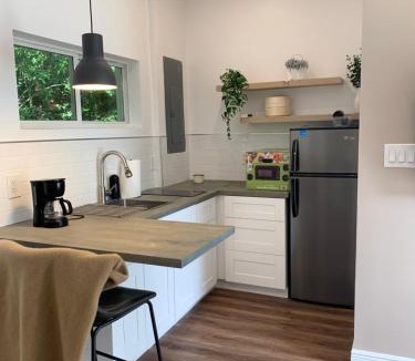 Golden Glades House | Biscayne Garden's Studio