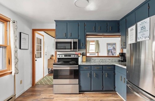 Luray Cabin | Blue Bear 4Bed Room Cabin
