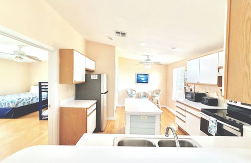 Cudjoe Key House | Blue Home - Receive 400 dollars ntowards a BOAT RENTAL!