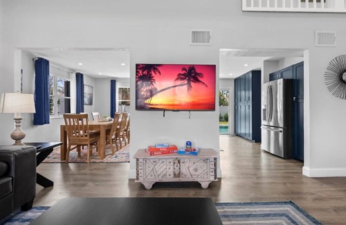 Florida North Atlantic Coast House | "Blue Lagoon" Waterfront, Heated Salt Pool