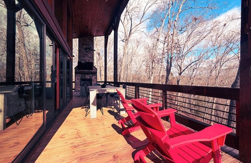 McCaysville Cabin | Blue Ridge mountain retreat, ideal spot to unplug & enjoy nature’s quiet beauty
