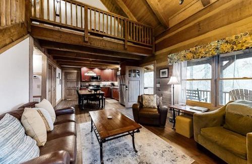 Franklin House | Bluebeary Bungalow