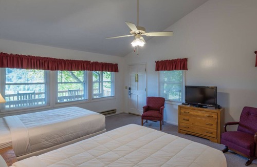 Canton House | Bluebird at Springdale: Resort Home with Golf Course and Pool Access!