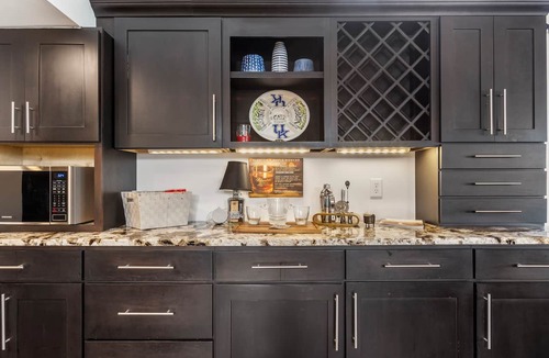 Paris House | Bluegrass Bourbon Retreat/Pool/Downtown Paris