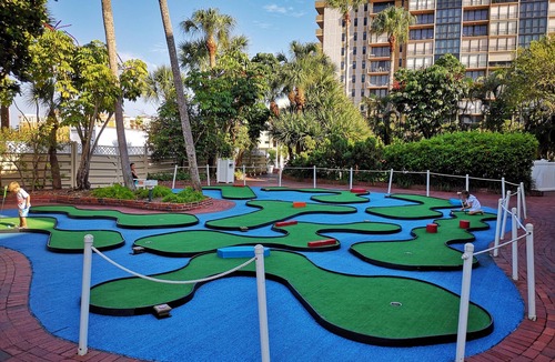 St. Pete Beach Apartment | Bluegreen at TradeWinds - Standard Studio Boulevard View
