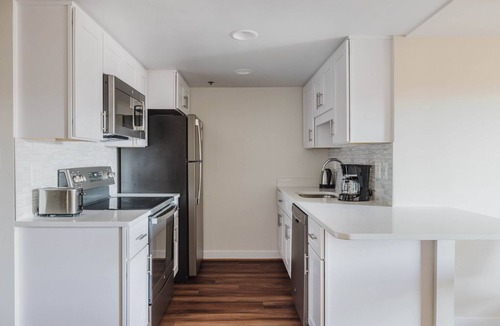 Ballston Apartment | Blueground | Ballston, Gym, BBQ, Walk to Metro