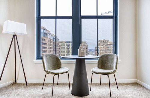 Aurora Highlands Apartment | Blueground | Pentagon City, rooftop, nr Arlington Cemetery