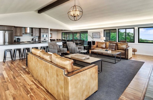 Gatlinburg - Pigeon Forge Cabin | Bluff Mountain Estate