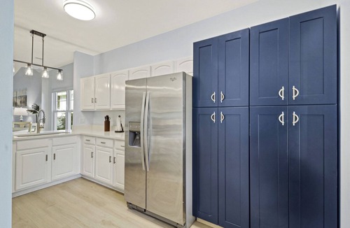Bluffton House | Bluffton Park's own piece of Utopia, a charming single-level, 2-bedroom townhome