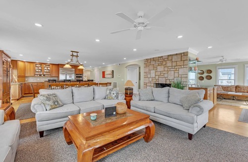 Kure Beach House | Boracay Upper- Oceanfront Perfection!