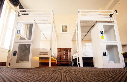 Downtown Tampa Hostel | Bposhtels Tampa