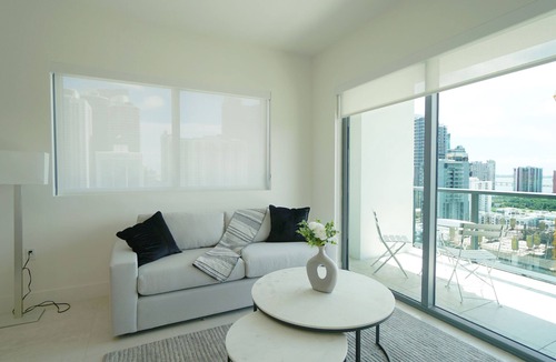 The Roads Apartment | Brand New 1/1 Apartment in Brickell with parking