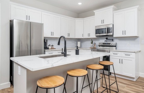 Gainesville House | Brand new 3 bd home - 10 mins from Downtown Gainesville