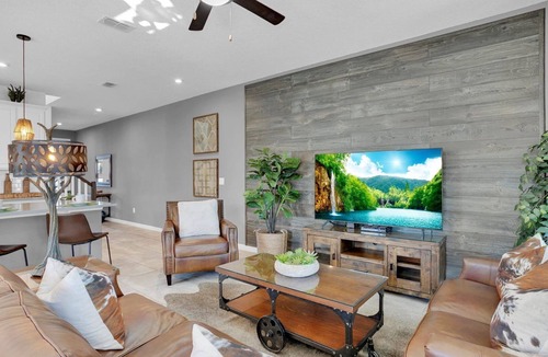 Florida Central Atlantic Coast House | Brand New/Flexible Cancellation Policy/Themed Bedrooms/Free WIFI