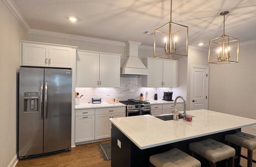Auburn House | BRAND NEW! Luxury 3BR Townhome in Auburn University Club