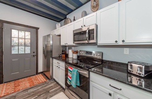 Sevierville House | Brand New Private Property w/RV-Boat Parking Space, Hot Tub, Firepit, Games&More