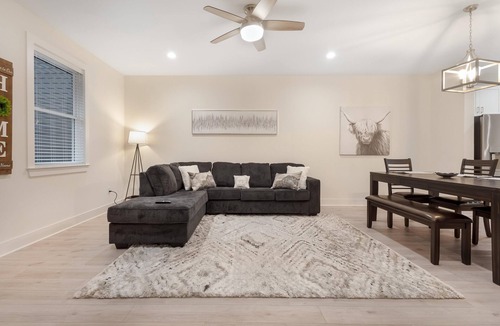 Tallahassee House | Brand New Stylish Home for Your Family-Seahorse