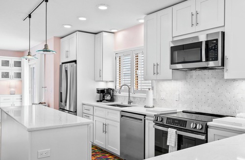 Ilexhurst House | Breakers 1 | A Classic Old Florida Beach Cottage – Fully Restored
