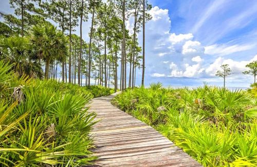 Panacea House | Breezy Home with Grills, Pool and Beach Access!