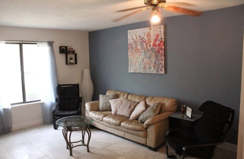 Tallahassee House | Bright, cozy and modern home 8 minutes to FSU.