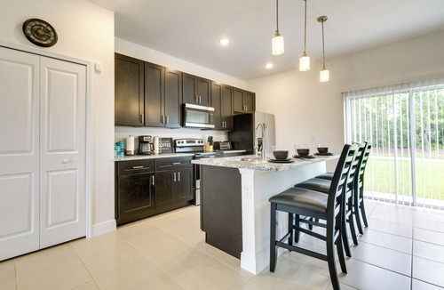 Ocala House | Bright, Pet-Friendly Home: 16 Mi to Downtown Ocala