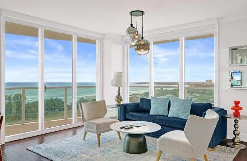 Coconut Grove Apartment | Bright Spacious 2BR Miami Retreat Balcony View
