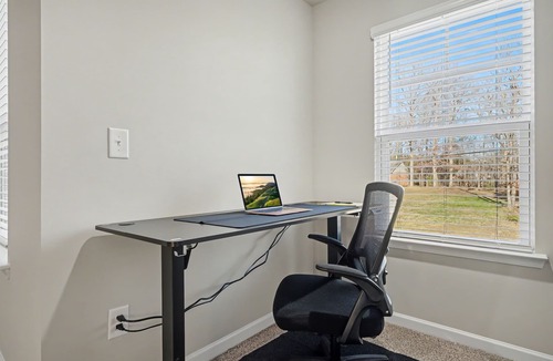 Harwood Lane House | Bright & Spacious 4BR Retreat in Charlotte!