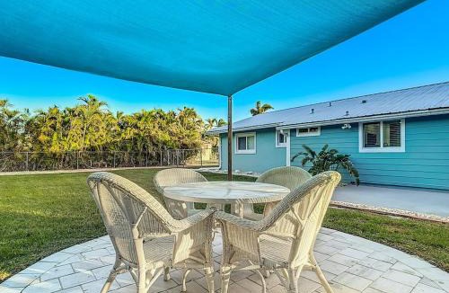 Iona House | Bring Your Boat! Updated Home Close to 3 Beaches