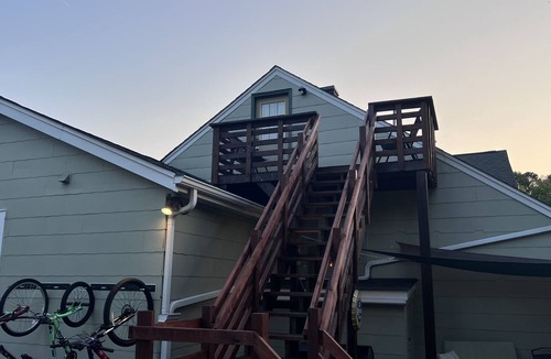 Bristol Apartment | Bristol Short Stay for work, Nascar,Music, 1bdrm King size, Queen sleeper sofa.