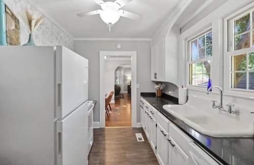 Anderson House | Broad Street Retreat