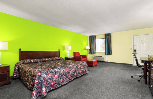 Orlinda Hotel | Budget Host Inn by Hotel O Portland near I-65