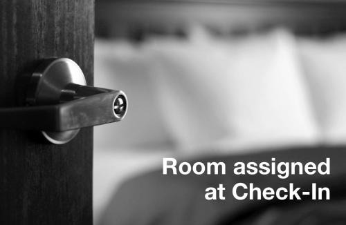 United Central Hotel | Budget Inn - St. Petersburg