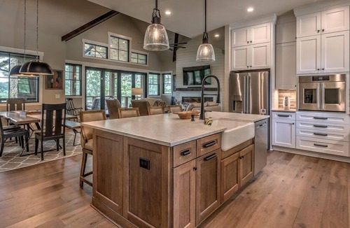 Mineral Bluff Cabin | Bunker Down - Golf Front, Mountain Views, Exclusive